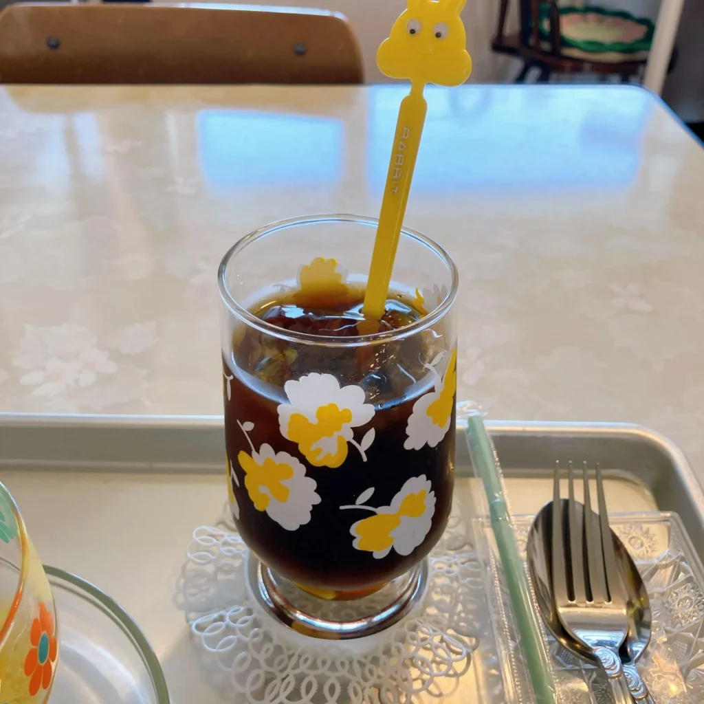 北見の山本商店の内コーヒー